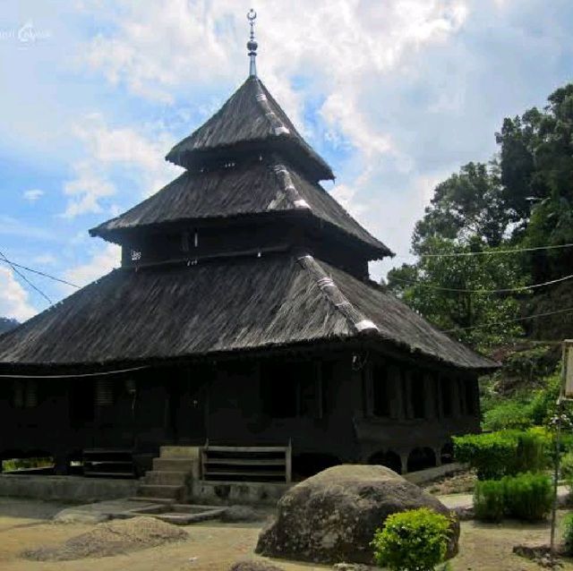 Tuo Kayu Jao Mosque