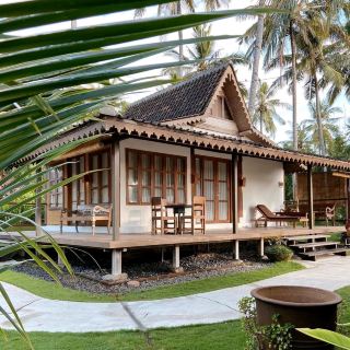 VILLA SOLONG - BANYUWANGI