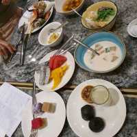 Buffet dinner along the bank of SG river
