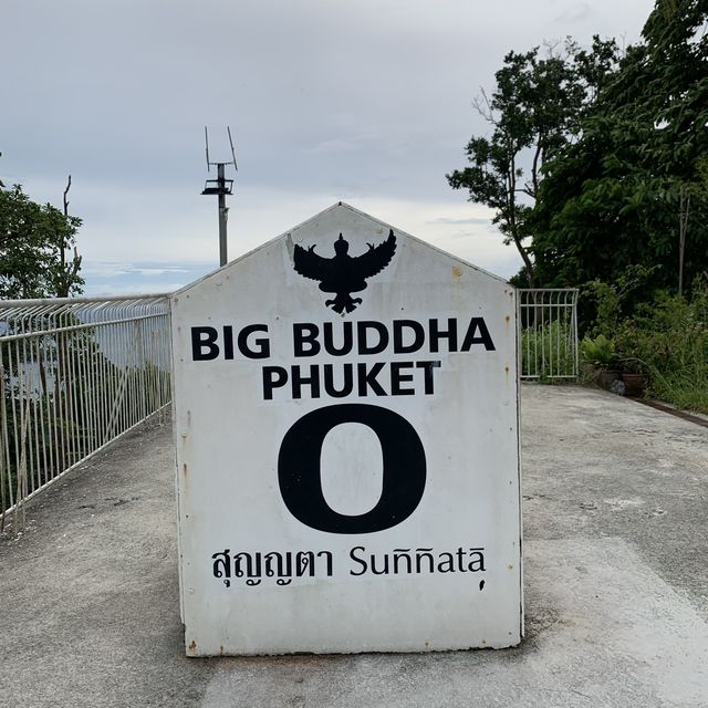 องค์พระใหญ่ มิ่งมงคล เมืองภูเก็ต