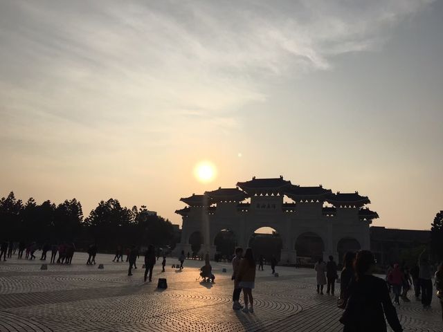 台北中正紀念堂～午後散步休閒運動的好去處
