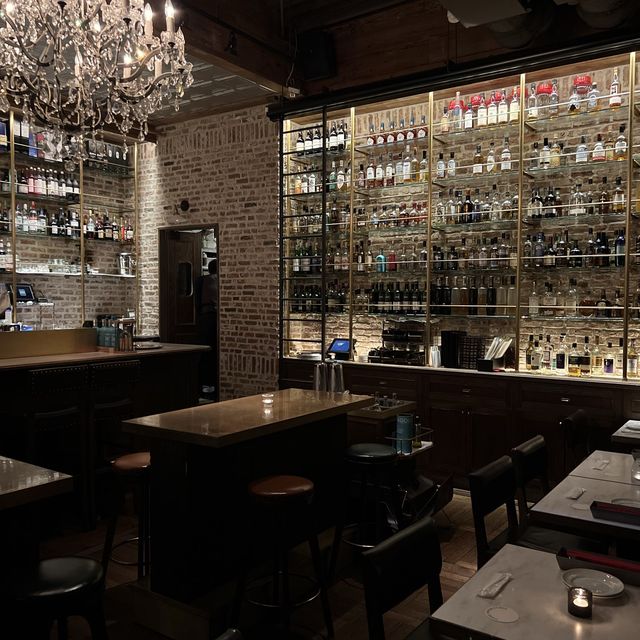 TOKYO Whisky Library