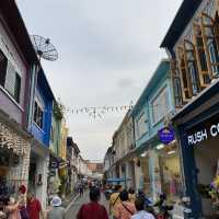 ชิมชอปเพลินที่ถนนคนเดินภูเก็ต