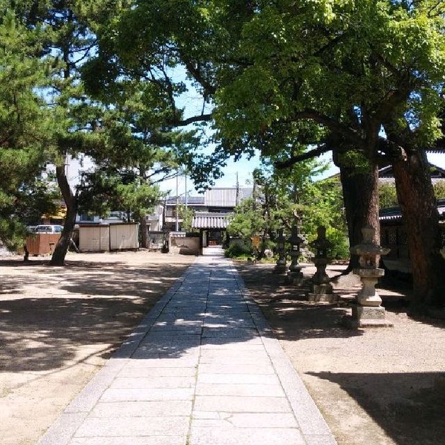 兵庫県のブライダル都市にある厳かな高砂神社