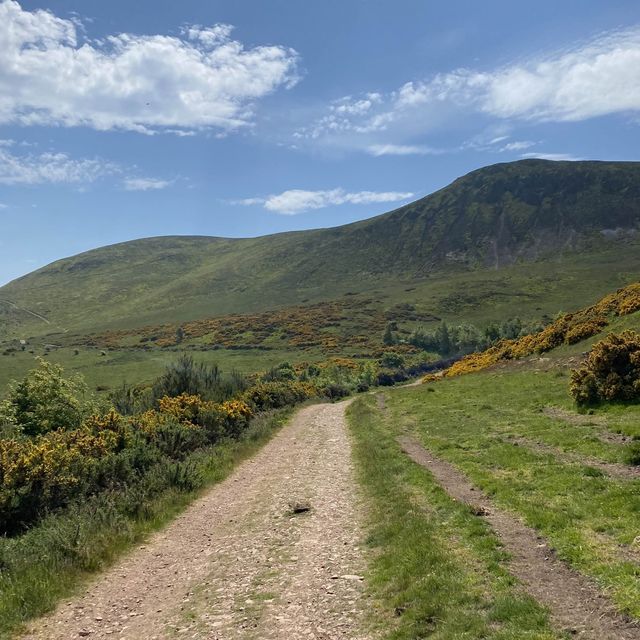 Caerketton Hill