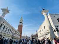 PIAZZA THAT CHARMS 🇮🇹✈️