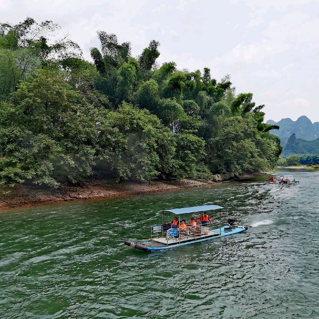 Spectacular Li river. 