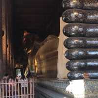 Largest Reclining Buddha Statue at Wat Pho