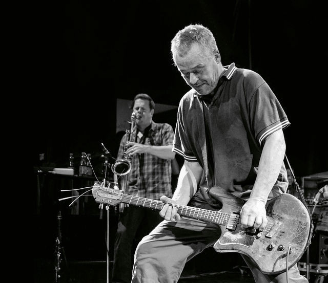Ken Vandermark tenor sax & Terrie Hessels guitar | Vestdijk 25