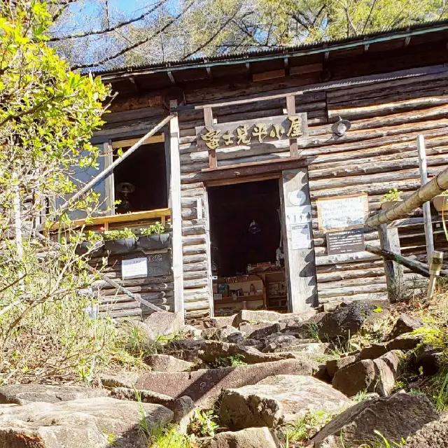 【瑞牆山】富士見平小屋