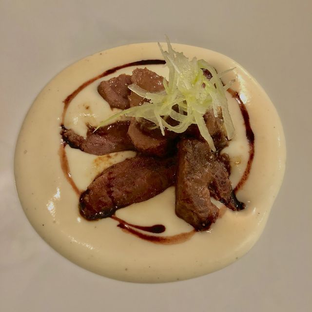 [러시아] 굼백화점 뒷편에 위치한 가성비 식당, GUSTO