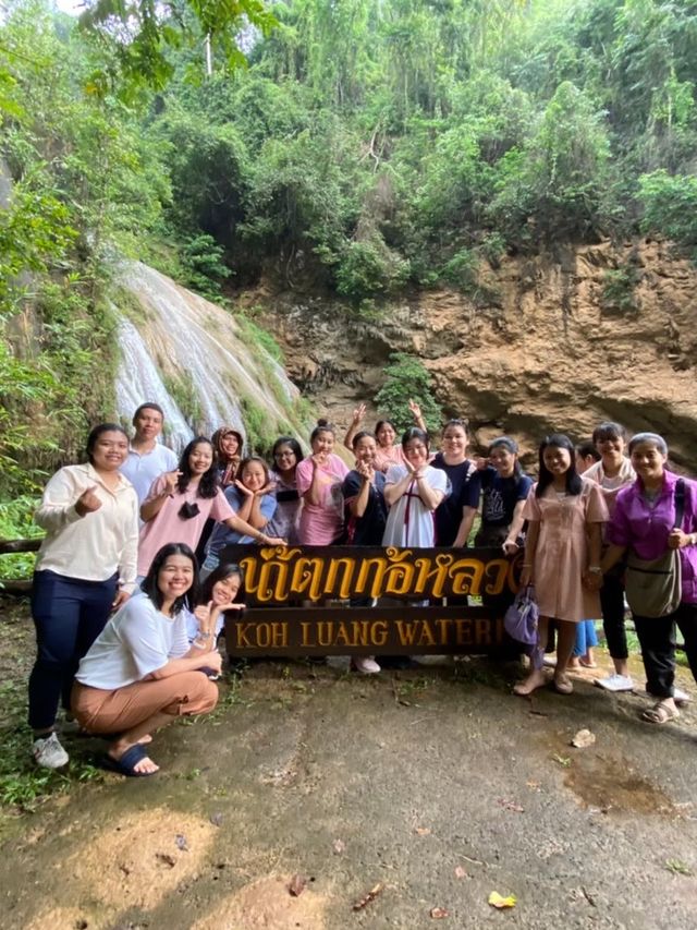 🌳ชุ่มฉ่ำกับธรรมชาติ น้ำตกก้อหลวง ณ ลำพูน🐠