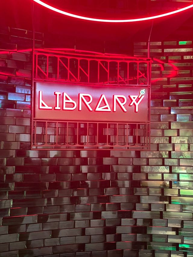 📍 Library Restaurant and Bar - 尖沙咀人氣打卡餐廳