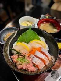 銅鑼灣新鮮刺身丼飯🍣