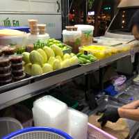 ตลาด G town hing hoi market