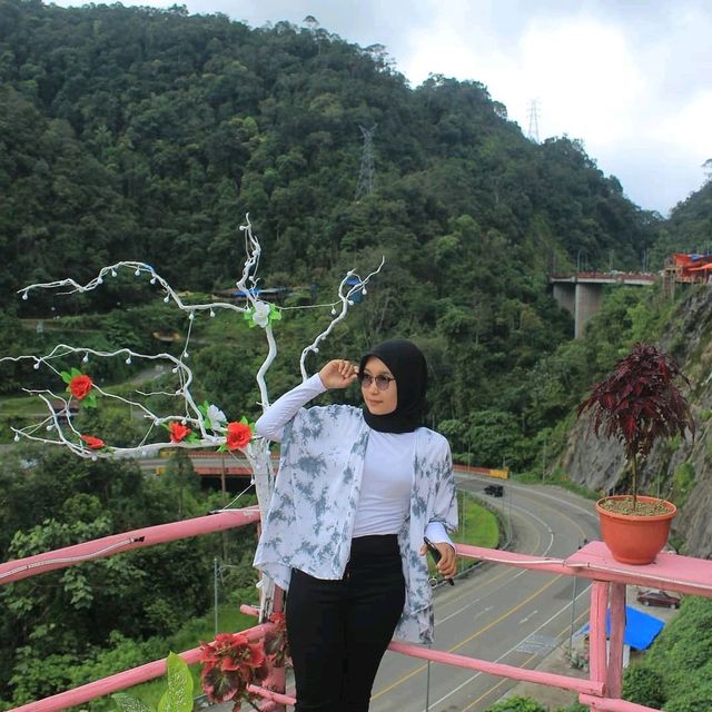KELOK 9 SUMATRA TOURS