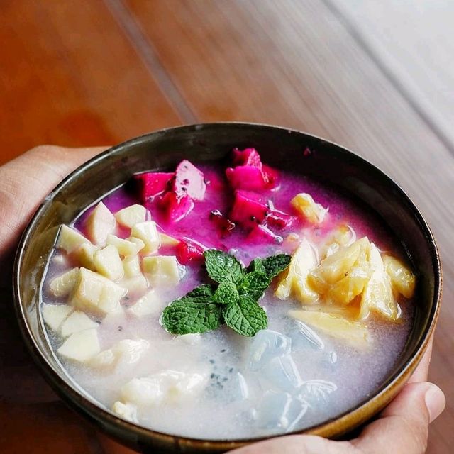 KOENANG-KOENANG RESTO SEMARANG