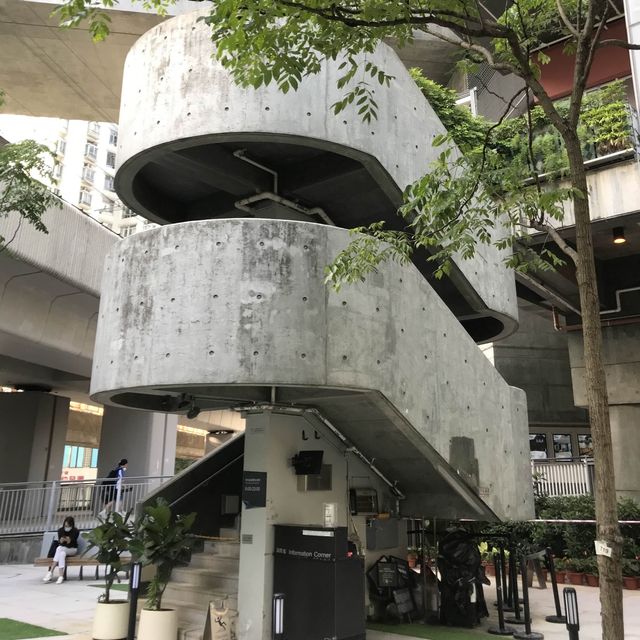 柴灣青年廣場