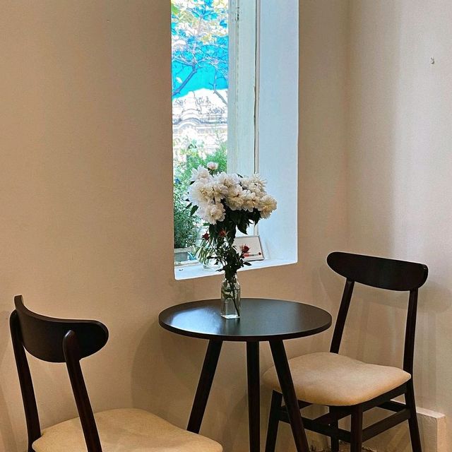 NAGU GIFTS AND CAFE