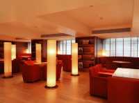 Executive club lounge experience