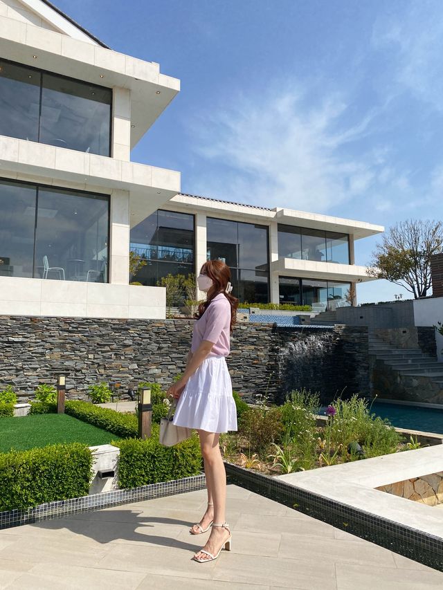 경주 대형 고급 브런치 카페 “벤자마스”