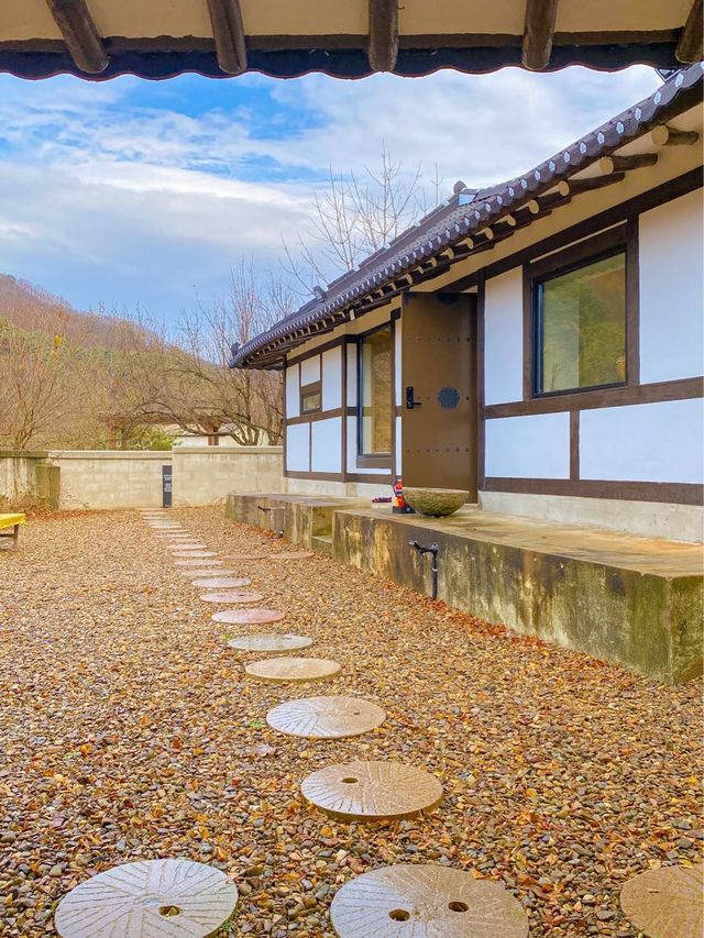 감성적인 가족숙소, 송선생댁