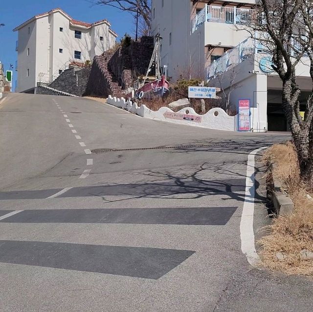 Cafe and Pension in Daebudo