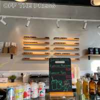 曼徹斯特 平日寧靜咖啡店 環境舒適拉花超美