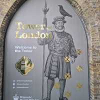 Tower of London - different perspective 
