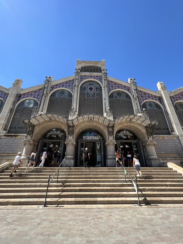 A temple to Valencia’s culinary world