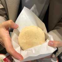 맛있는 먹거리가 가득한 명동 데이트 💝