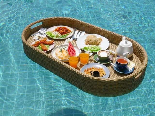 โรงแรมสไตล์มินิมอล ใกล้หาดกะตะ