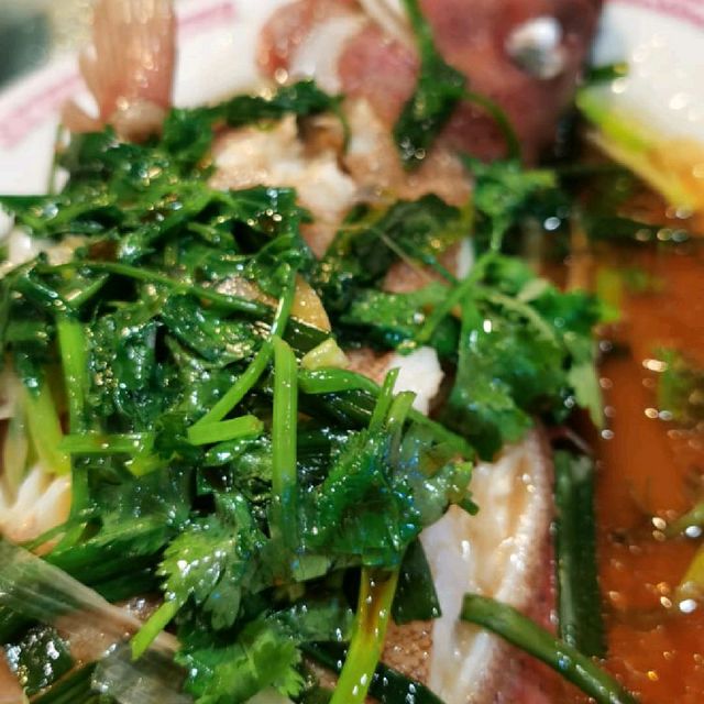 鯉魚門美味海鮮餐+老闆親手炒極品糯米飯！正