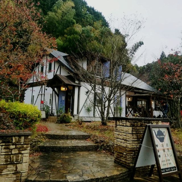 スコーンと紅茶の店「ワーズワースの庭」