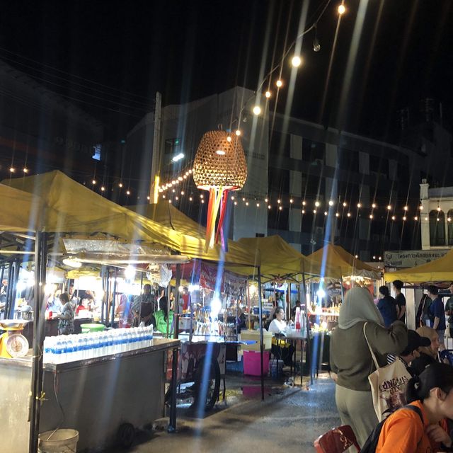 vibrant night market in the heart of Krabi 