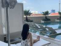 다낭 수영장은 힐튼으로💃