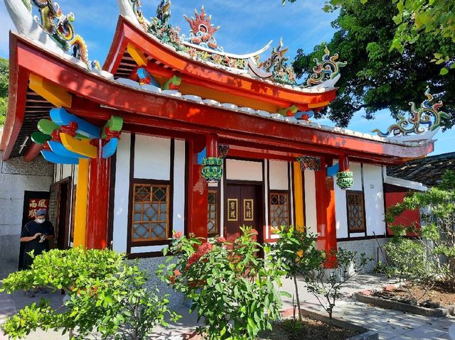 【桃園】龜山景點|親子景點|迴龍寺