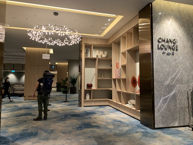 Pay per use lounge at Jewel!