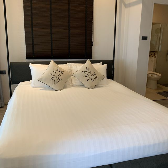 Siam Beach Resort หัวหิน เดิน 10 ก้าวลงชายหาด