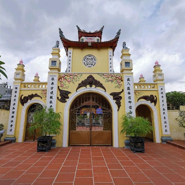 海防景點--東溪塔Moonlight Pagoda (Chùa Nguyệt Quang)