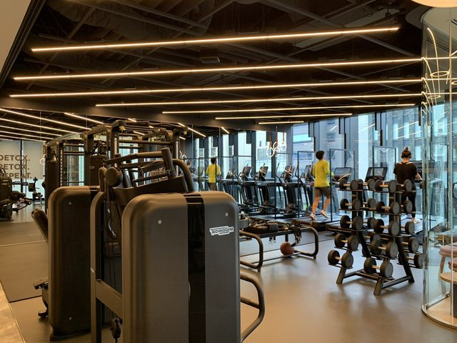 大阪　ラグジュアリーホテル　W大阪のFIT(フィットネスジム)の設備が充実すぎる❗️