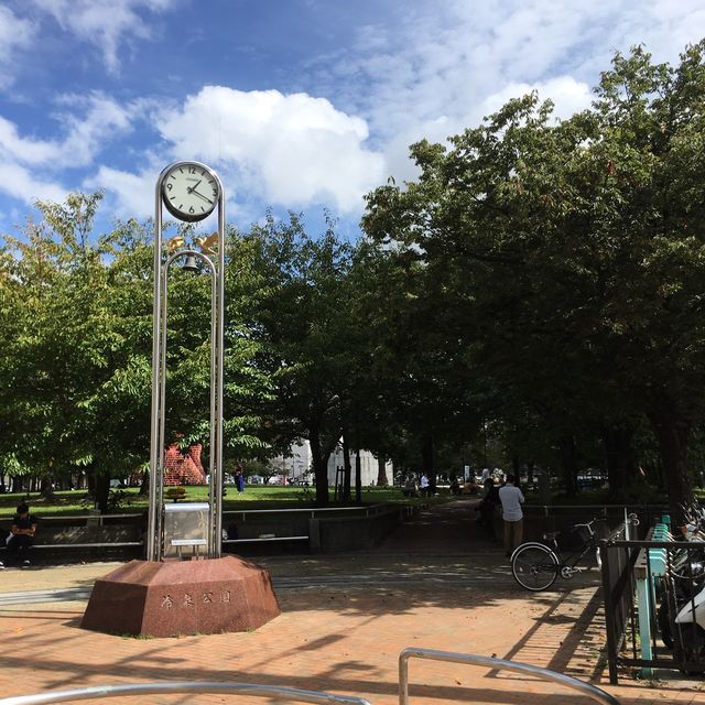 中洲の喧騒にあるオアシス【冷泉公園】