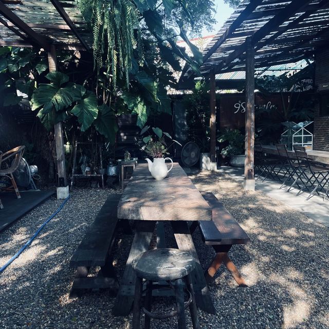 9th September Eat Drink Tree