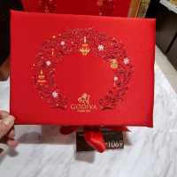 Godiva Cafe Christmas 🎄 Collection 