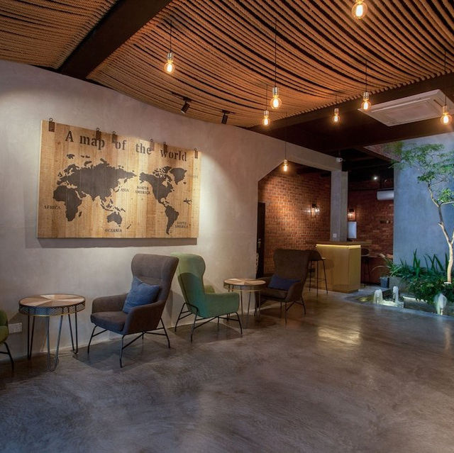 Nice and chic hotel for you to stay!