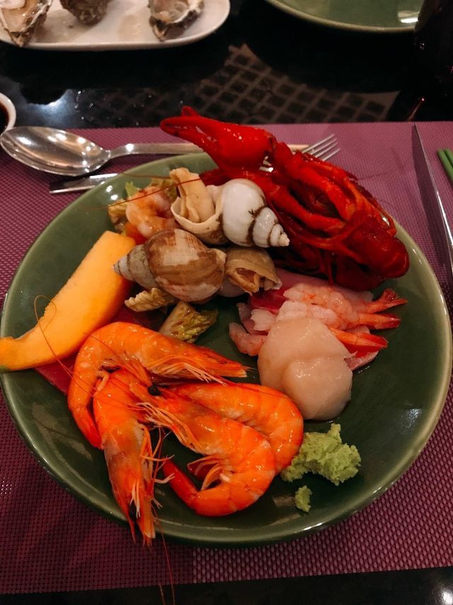 鮮美的自助餐