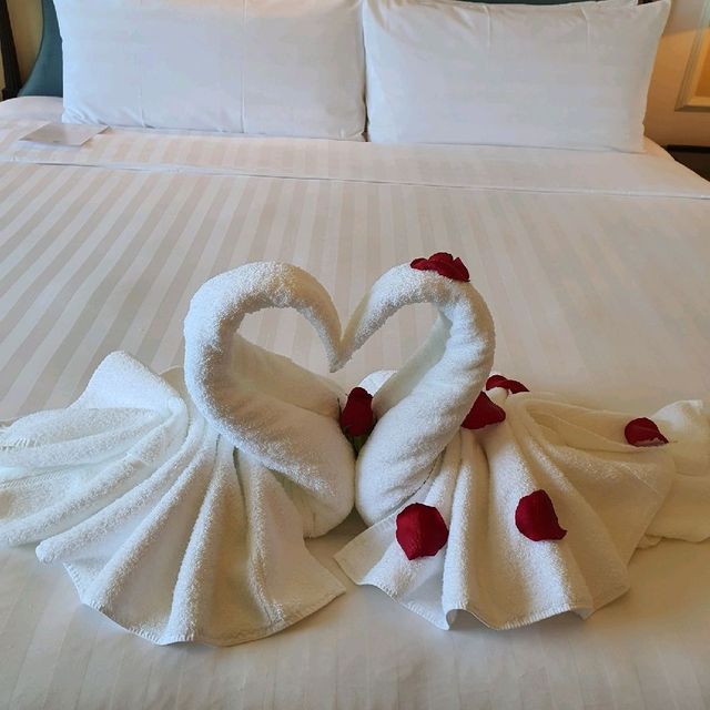 Shangri-La Singapore - Anniversary amenities