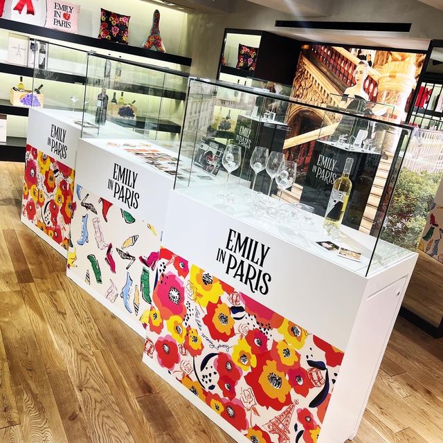 EMILY IN PARIS主題展覽 EMILY IN PARIS主題展覽