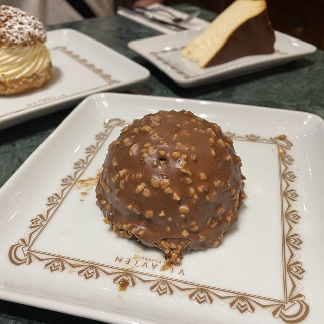 土耳其遊記 Istanbul 華麗佈置的甜品店 超好味