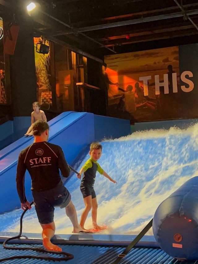 Indoor surfing in Mall of Tripla Finland 